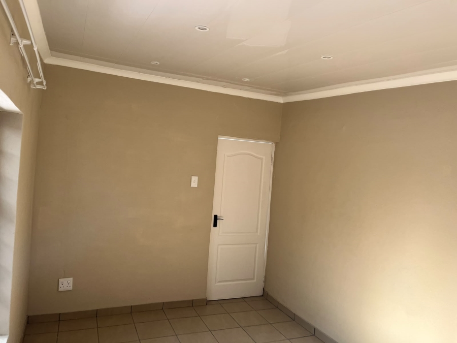 To Let 1 Bedroom Property for Rent in Jan Cillierspark Free State